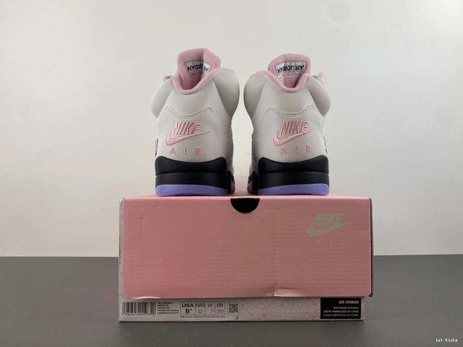 Medium  Men's HQ7978-102 5 Soft Pink Jordan Retro 1124